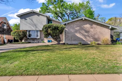 8929 Woodshore Dr, Dallas, TX 75243