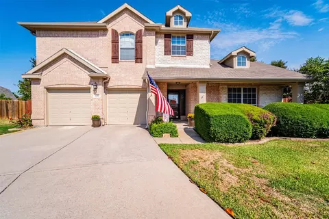 4303 Rebecca Ct, Grand Prairie, TX 75052