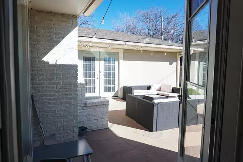 Exterior - 55 Cobblestone Ln, Abilene, TX 79606 photo 4 of 5