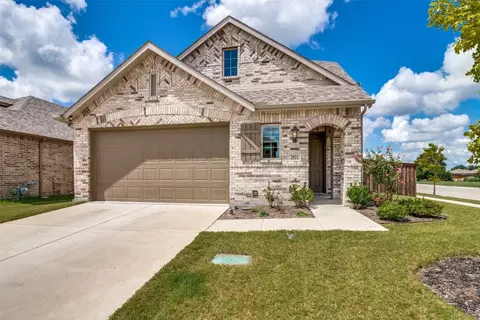 2821 Lenham Ln, Forney, TX 75126