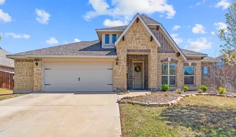 9205 Benbrook Ln, Argyle, TX 76226