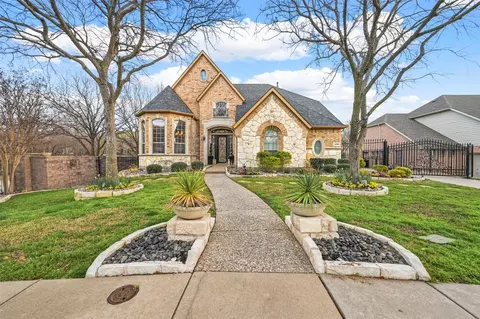 2636 Elmbrook Dr, Carrollton, TX 75010