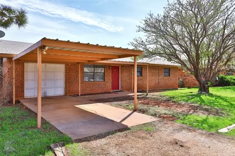 10 Pioneer Ct, Merkel, TX 79536