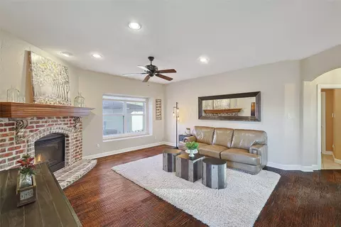 Living - 311 Collins St, Argyle, TX 76226 photo 2 of 2