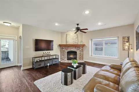 Living - 311 Collins St, Argyle, TX 76226 photo 1 of 2