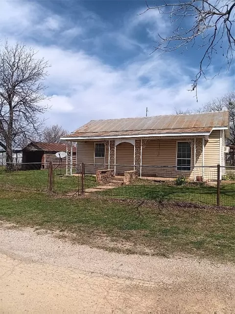 208 Brown St, Ranger, TX 76470