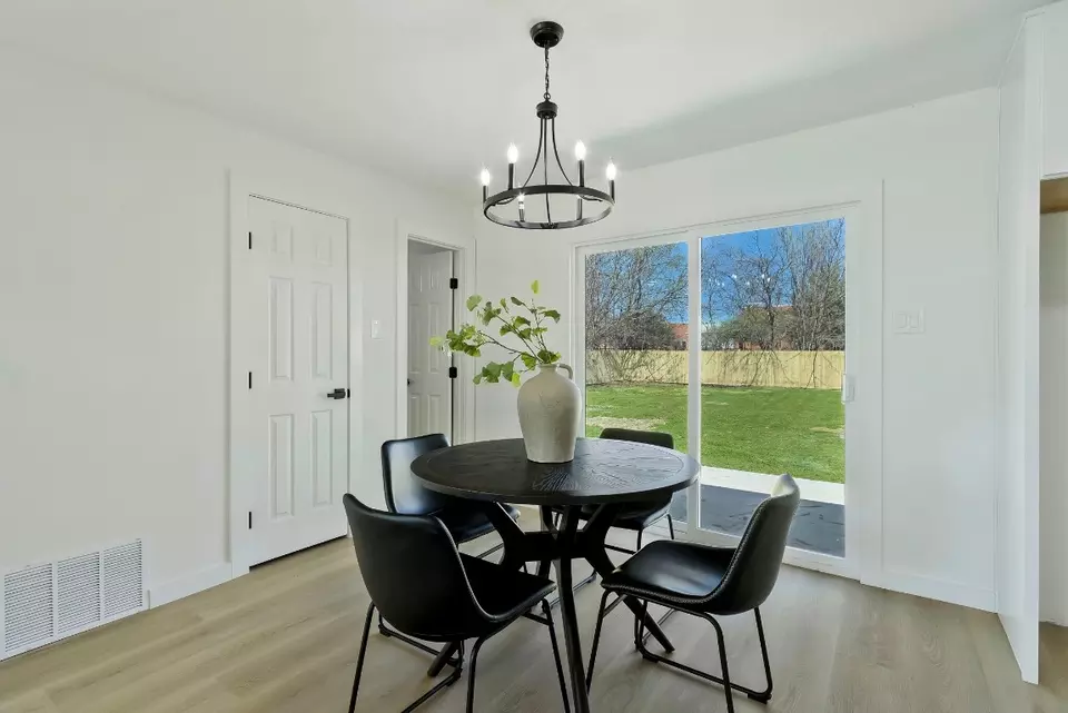Dining - 1908 Greenwood Rd, Mckinney, TX 75069 photo 2 of 2