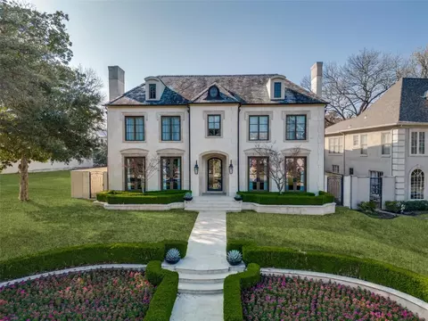 4724 Saint Johns Dr, Highland Park, TX 75205