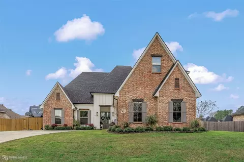 2867 Sunrise Pt, Haughton, LA 71037
