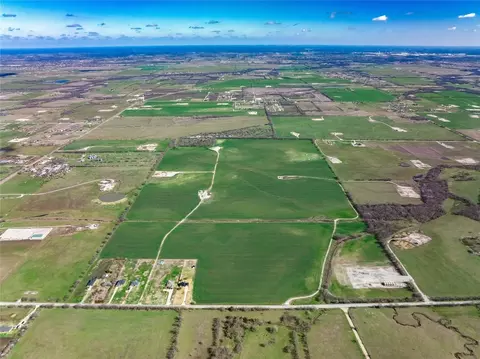 5859 Donald Rd, Krum, TX 76249