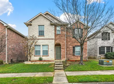 3809 Oceanview Dr, Denton, TX 76208