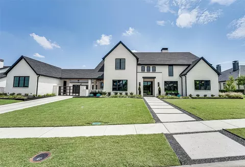 527 Lodge Hill Dr, Heath, TX 75032