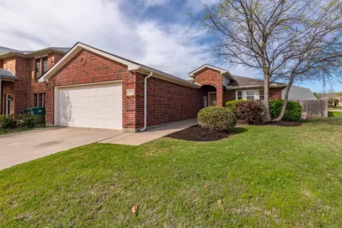 3424 Baby Doe Ct, Fort Worth, TX 76137
