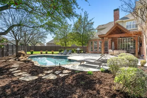 1226 Comanche Dr, Allen, TX 75013