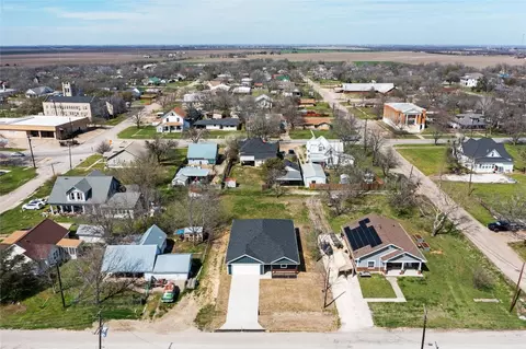 View/Area - 305 E Adams St, Itasca, TX 76055 photo 1 of 3