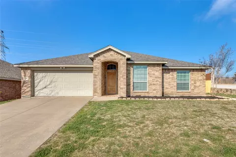 1500 Franseri Dr, White Settlement, TX 76108