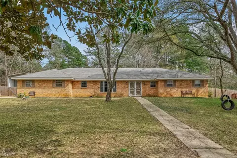 404 Lawson Pl, Minden, LA 71055
