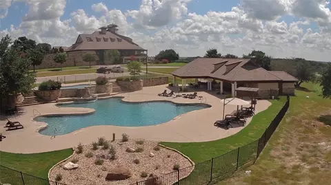 7414 Saint Augustine Dr, Cleburne, TX 76033 photo 22
