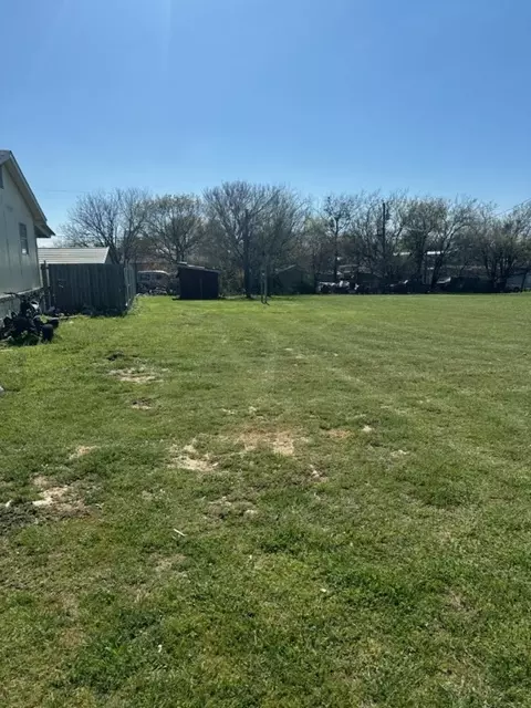 8761 Windmill Ct, Cresson, TX 76035