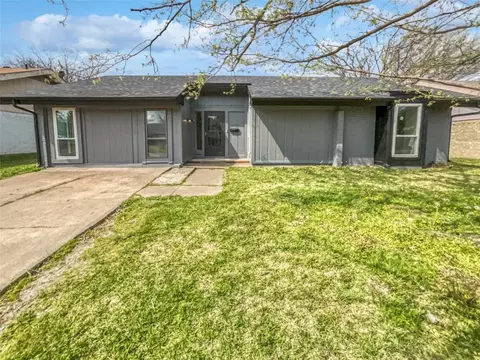 437 Rollingridge Ln, Garland, TX 75043