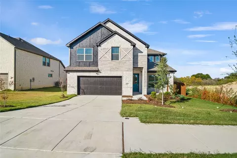 402 Wilkerson Ln, Justin, TX 76247
