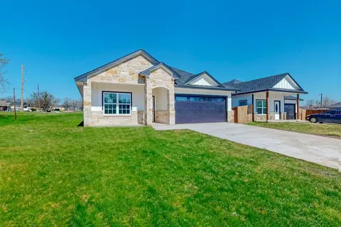 512 Washington St, Ennis, TX 75119