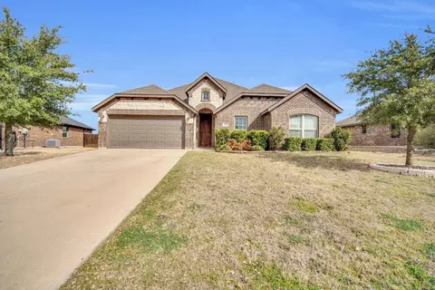 153 Sierra Dr, Waxahachie, TX 75167