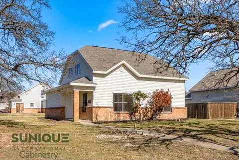 10311 Glen Vista Dr, Dallas, TX 75217