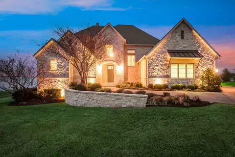 121 Moonlight Pt, Corsicana, TX 75109