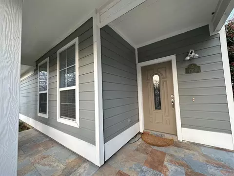 1700 Goodwin Dr, Aubrey, TX 76227