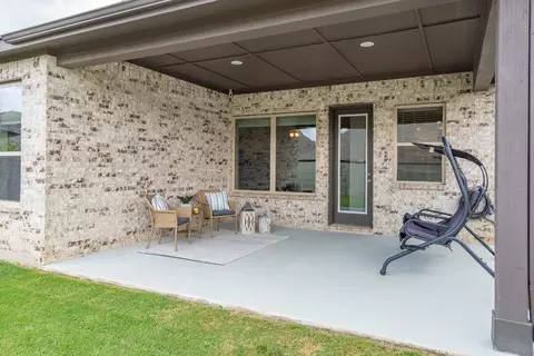Exterior - 1808 Stonewall Rd, Argyle, TX 76226 photo 5 of 11