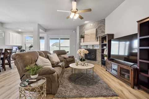 Living - 1808 Stonewall Rd, Argyle, TX 76226 photo 2 of 2