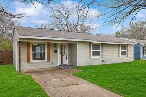 2427 Hillglenn Rd, Dallas, TX 75228