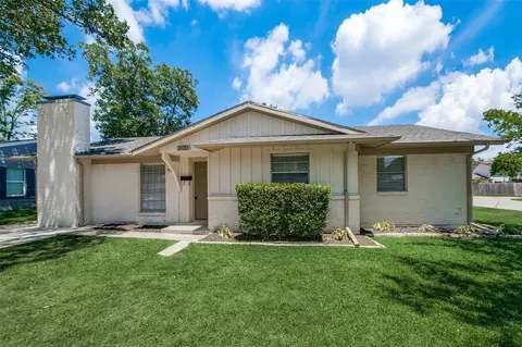 200 Ocean Dr, Richardson, TX 75081