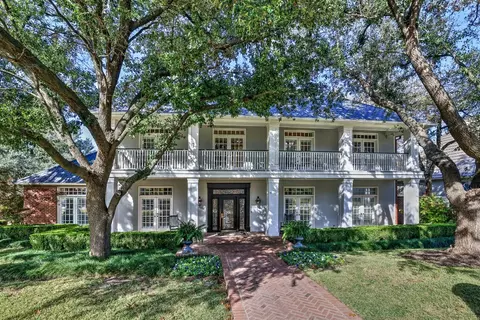6300 Turnberry Dr, Fort Worth, TX 76132