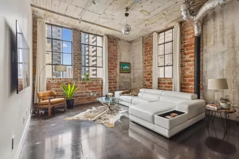 1122 Jackson St #1020, Dallas, TX 75202