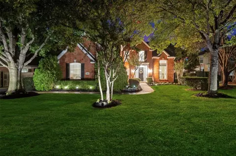 935 Midland Creek Dr, Southlake, TX 76092