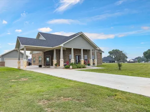 1559 Carter Dr, Corsicana, TX 75109