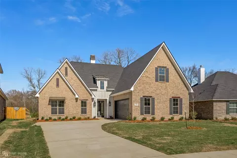 256 Cullom Dr, Bossier City, LA 71112