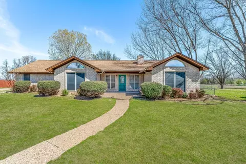 141 Brittain Cir, Stephenville, TX 76401
