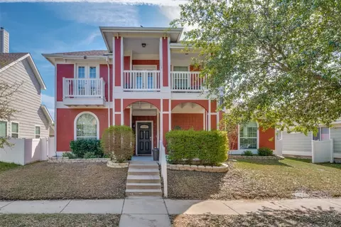 1118 Wenk Ct, Savannah, TX 76227