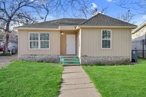 2145 Volga Ave, Dallas, TX 75216