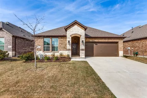 11021 Klondike Ln, Aubrey, TX 76227