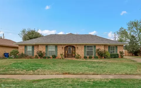 430 Town South Dr, Shreveport, LA 71115