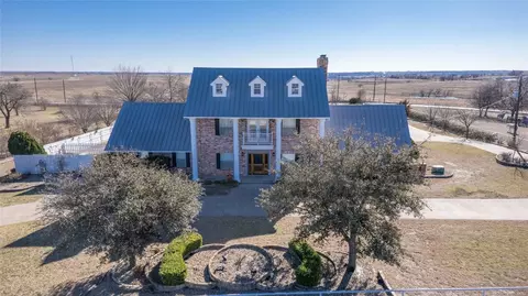 117 Alta Mesa Dr, Fort Worth, TX 76108