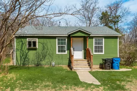 1809 S Fannin Ave, Denison, TX 75020