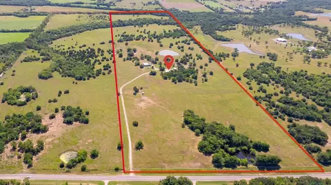 2827 S Fm 513, Lone Oak, TX 75453