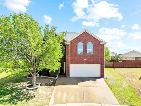 9621 Flowering Spring Trl, Crowley, TX 76036