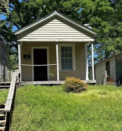 1734 Ashton St, Shreveport, LA 71103