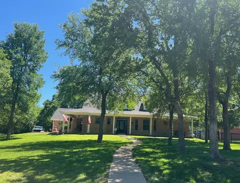 168 Timber Ridge Dr, Graham, TX 76450